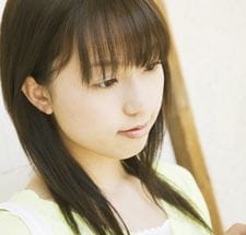 尽くし系女子の特徴 1位 ダメ男好き 2位 惚れっぽい マイナビウーマン