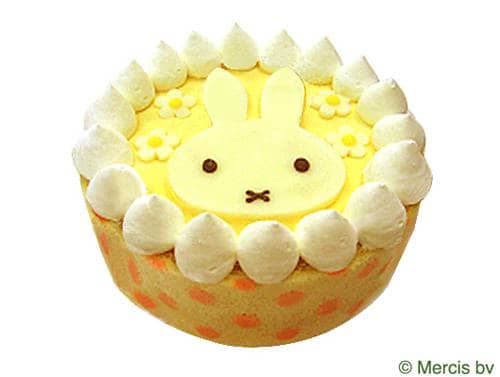 ミッフィーの顔型チョコ付き Miffy Style限定 キャロットケーキ 登場 マイナビウーマン