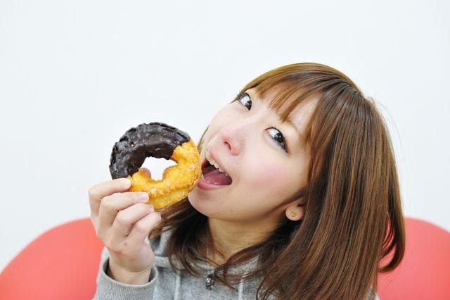 男子の本音 よく食べる女子は好き はい 78 8 幸せそうに見える マイナビウーマン