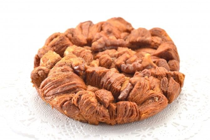 Kitte土産 ブームのナッツがぎっしり 博多発のパン屋が作るno 1人気の クロカント マイナビウーマン