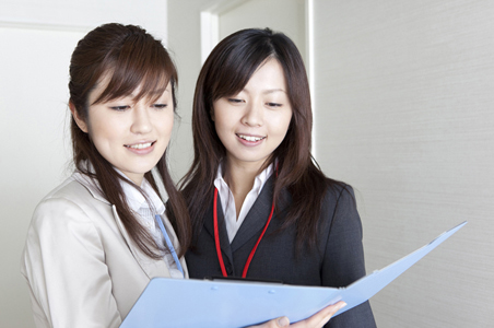 衝撃 先輩女子が感じた 後輩女子とのジェネレーションギャップ 三木道山を知らない マイナビウーマン