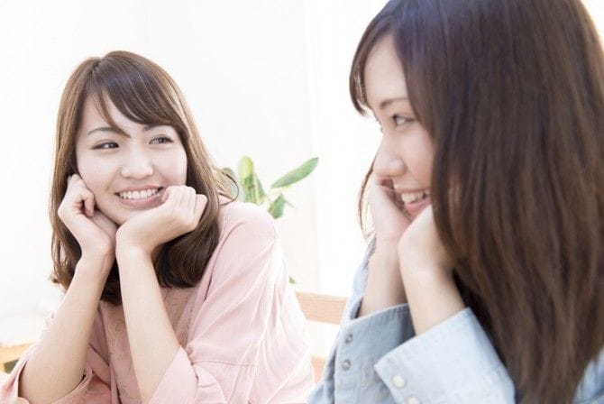 イヤミにしか聞こえない 彼氏の話ばかりする女友だち に対する女性のホンネ マイナビウーマン