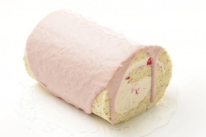 東京土産 かわいいイチゴのロールケーキ 豆乳クリーム 全粒粉入りでヘルシーな Iiroll 150 イイロール イチゴ マイナビウーマン