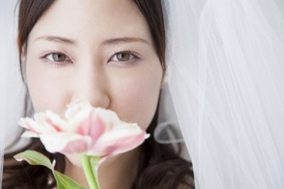 元カノじゃないならok 結婚式に新郎が女友だちを招待するのは あり Or なし マイナビウーマン