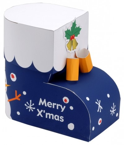 「クリスマス ブーツボックス」（サンワサプライ）完成写真。ペーパーミュージアム（http://paperm.jp/template/template.asp?code=ev_bootsbox）から無料でダウンロードできる