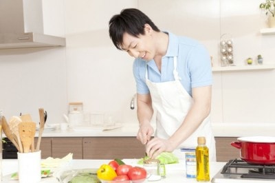 「料理を楽しむ　男性」の画像検索結果