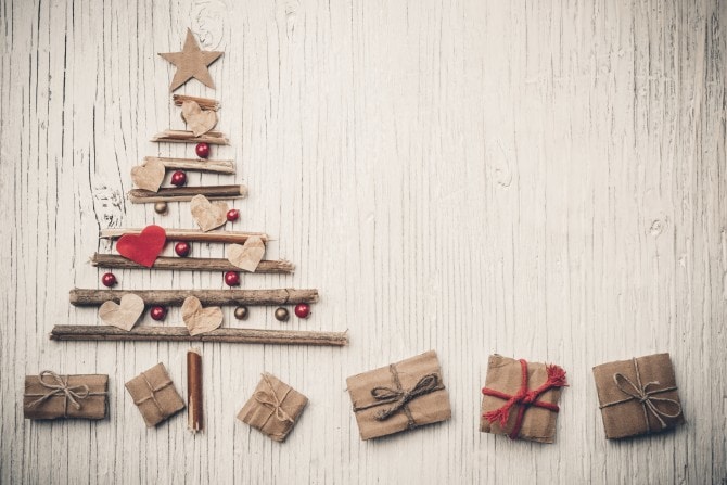 小さなプレゼントもグッとおしゃれに個性的に クリスマスに取り入れたい ラッピングアイディア マイナビウーマン