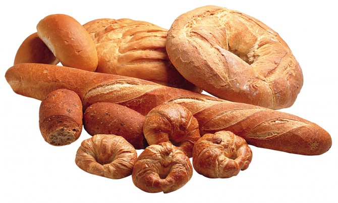 大量のパンが500円 男性が選ぶコストコで買うべきコスパ商品4選