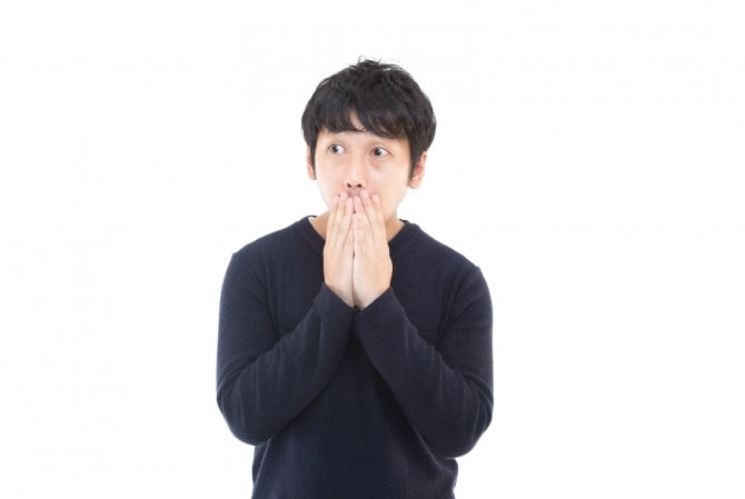 正解は 傷つけずに 鼻毛 が出ていることを指摘する方法6つ マイナビウーマン