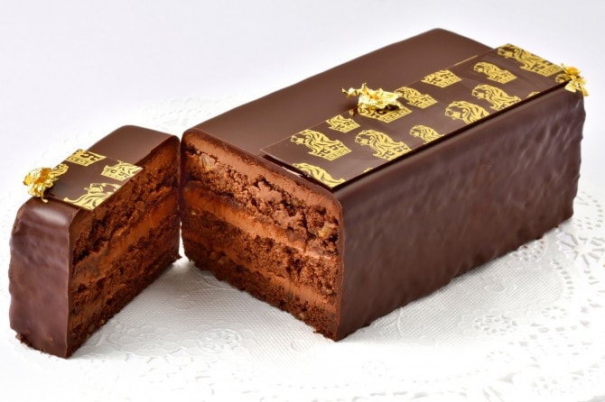 六本木土産 特別な日に贈りたい 有名ホテルのリッチなチョコレートケーキ ザ リッツ カールトン ケーキ マイナビウーマン