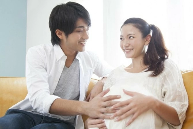 付き合って1ヶ月の注意点 記念日プレゼントはどうする 2ページ目 マイナビウーマン