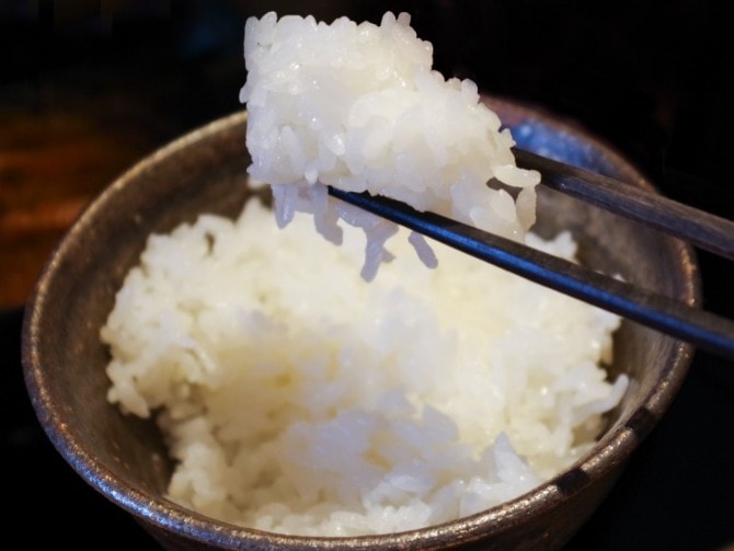 厳選した銘柄米を最大限に引き出す炊き技で炊き上げたごはんは、味が違う！