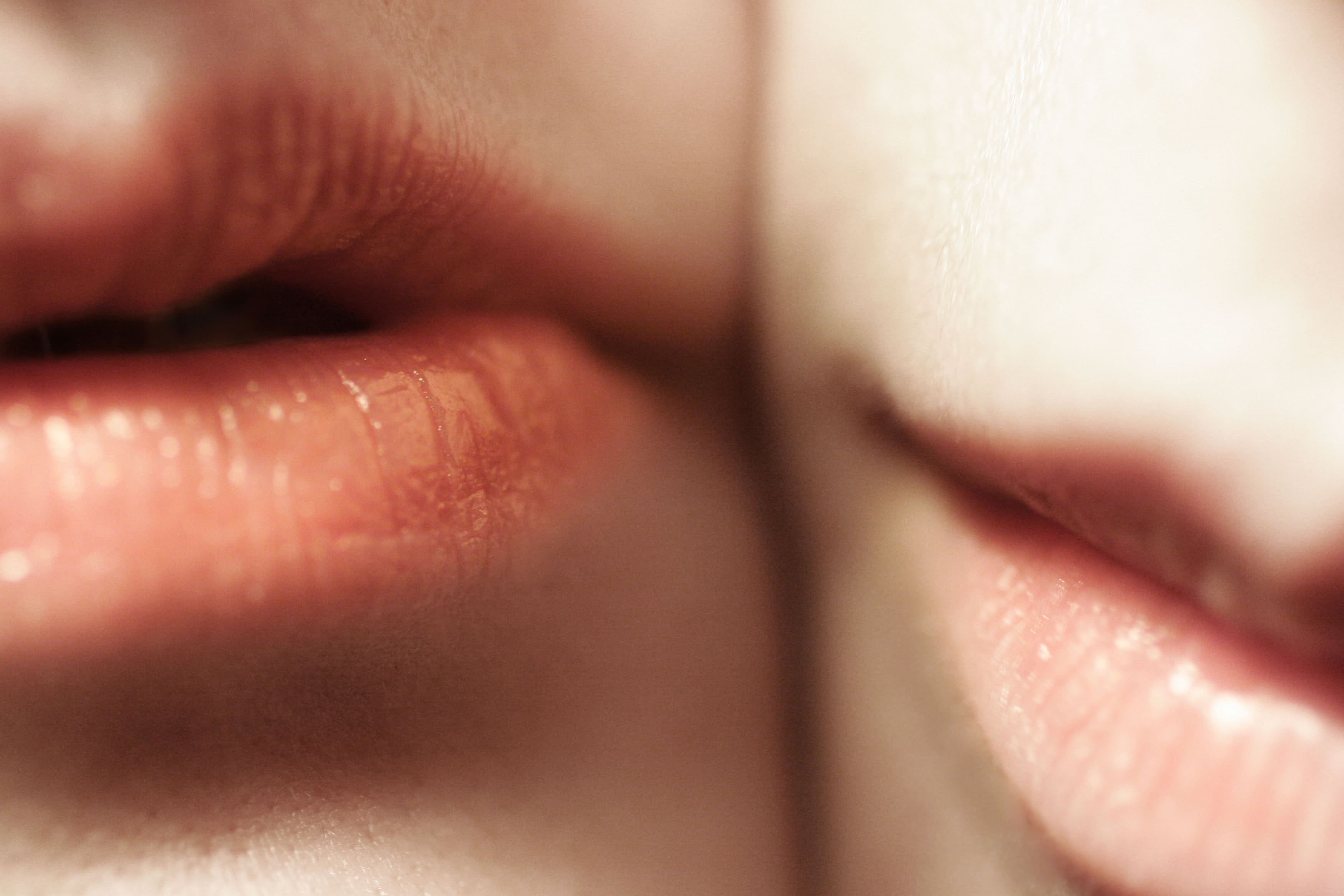 唇が荒れる原因って 専門家が教えるリップケアの方法 マイナビウーマン