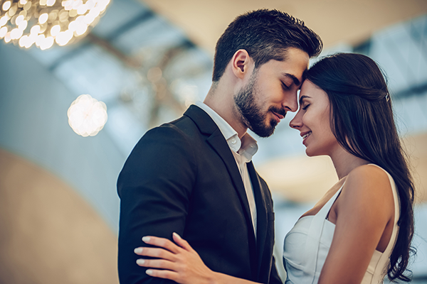 なぜ“アブナイ恋愛”ほどハマってしまうのか？ 恋愛コラムニストが教える、女の恋愛心理とは？