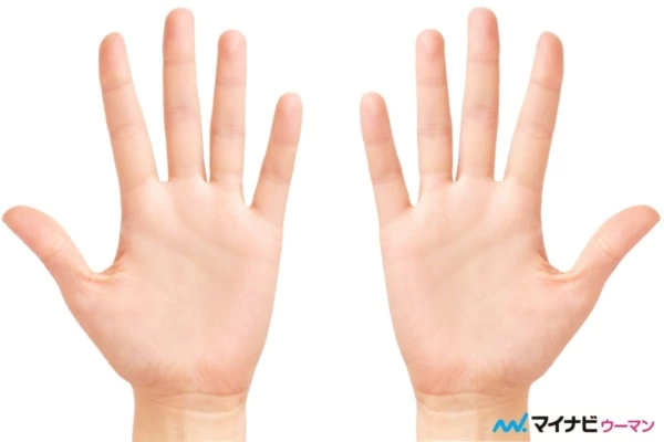 手相の子宝線とは 何人妊娠するか 妊娠年齢を示す手相の見方 手相占い マイナビウーマン