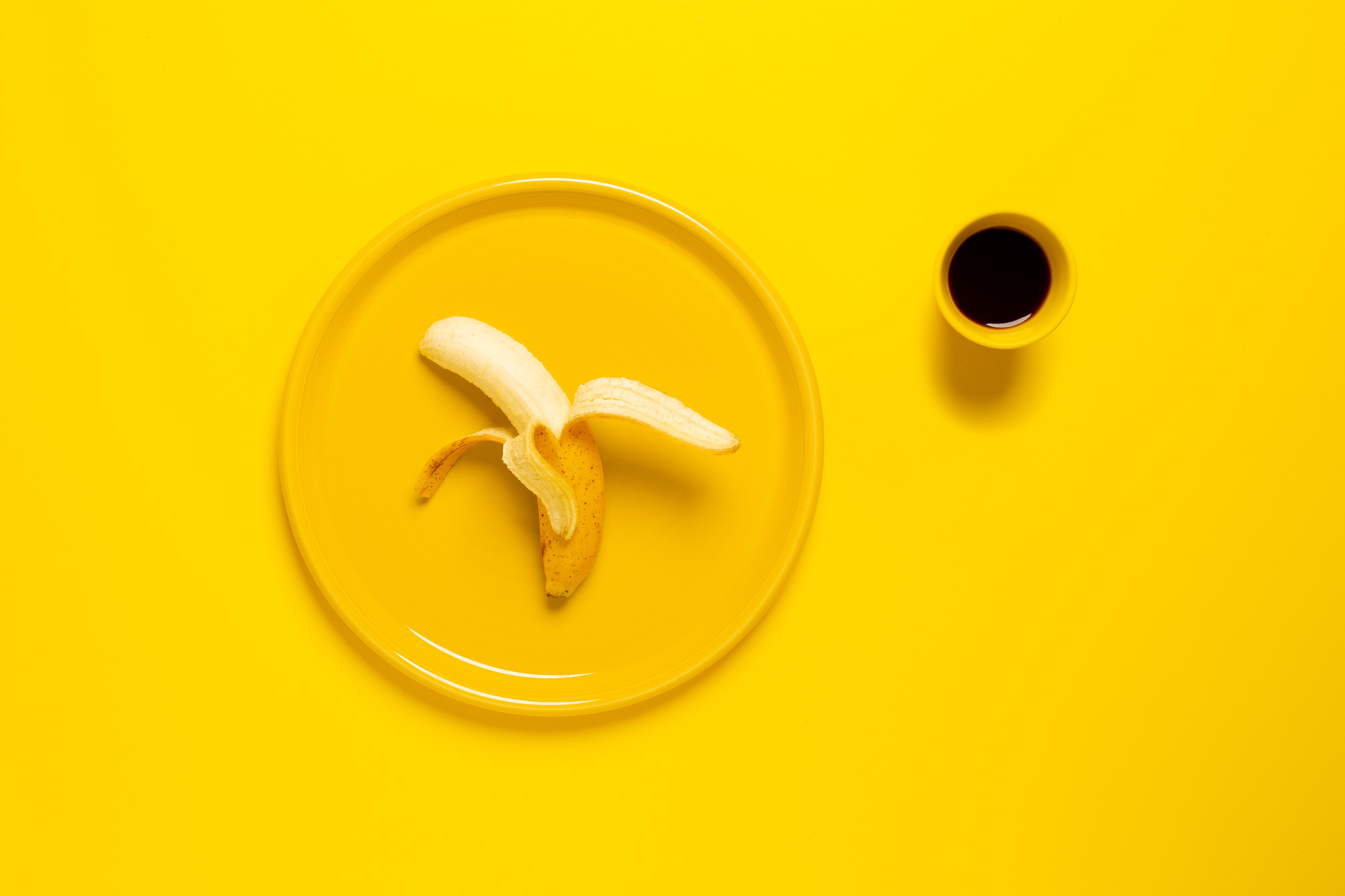 バナナの夢の意味とは 食べる 見る もらうなど状況別分析 夢占い マイナビウーマン