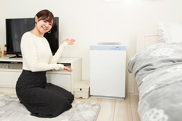 せめてお部屋だけは快適な空間を！ 花粉症の強い味方は、やっぱり「空気清浄機」！｜「マイナビウーマン」