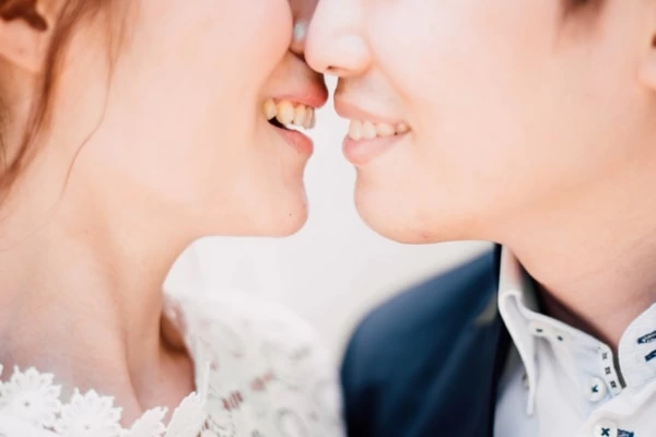 キスが気持ちいい うまいキスの特徴と上達するコツ マイナビウーマン キスが気持ちいい うまいキスの特徴と上達するコツ マイナビウーマン