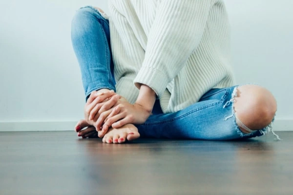 別れたいけど別れたくない心理とは 矛盾した気持ちの対処法 マイナビウーマン 別れたいけど別れたくない心理とは 矛盾した気持ちの対処法 マイナビウーマン