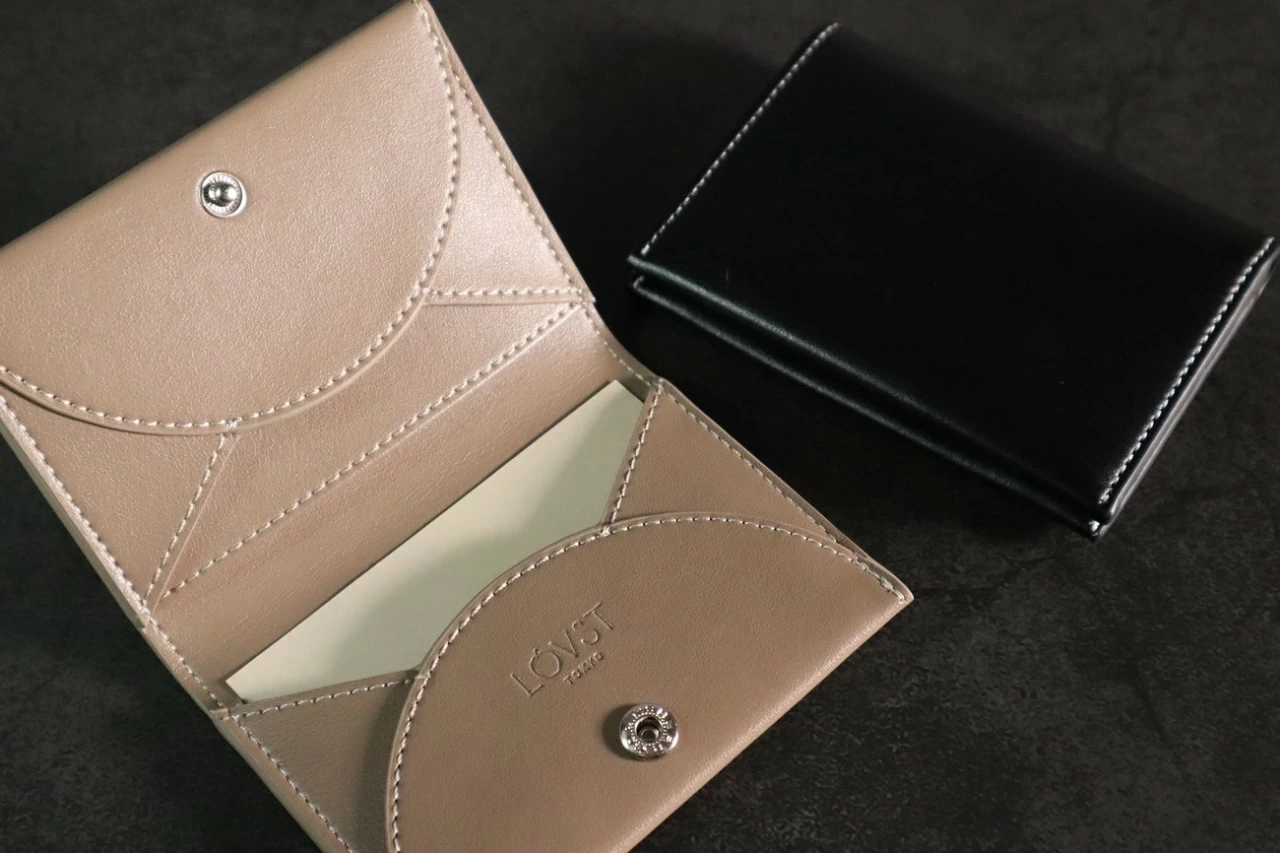 高級感溢れる。今こそ手に入れたい「ヴィーガンレザ―名刺入れ」3選