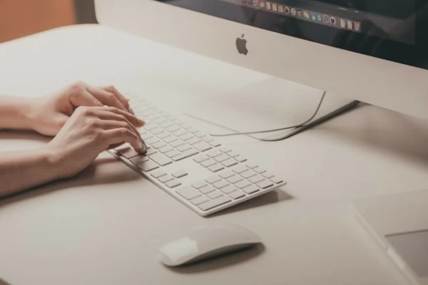 ご愁傷様です の使い方は 注意点や返答の仕方を解説 マイナビウーマン