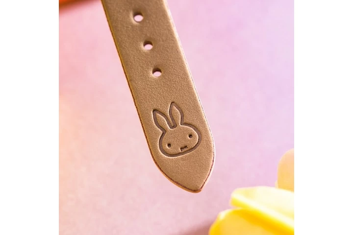 花束を持つミッフィーがかわいい！ ingénu、コラボ腕時計が発売