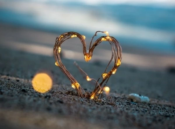 ダイヤモンド婚式 とは結婚何周年 意味とおすすめプレゼント マイナビウーマン ダイヤモンド婚式 とは結婚何周年 意味とおすすめプレゼント マイナビウーマン