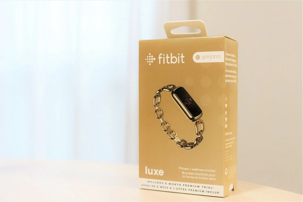 Fitbit Luxe gorjana スペシャルエディション ゴールド 本体+climax77.fr