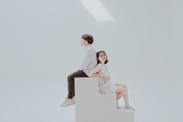 マグロ女子 とは セックスに消極的な女性の特徴と要因 マイナビウーマン