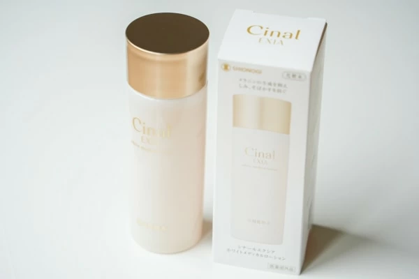 この夏はこれで挑む！ シナールの新しい化粧水＆乳液の使い心地は