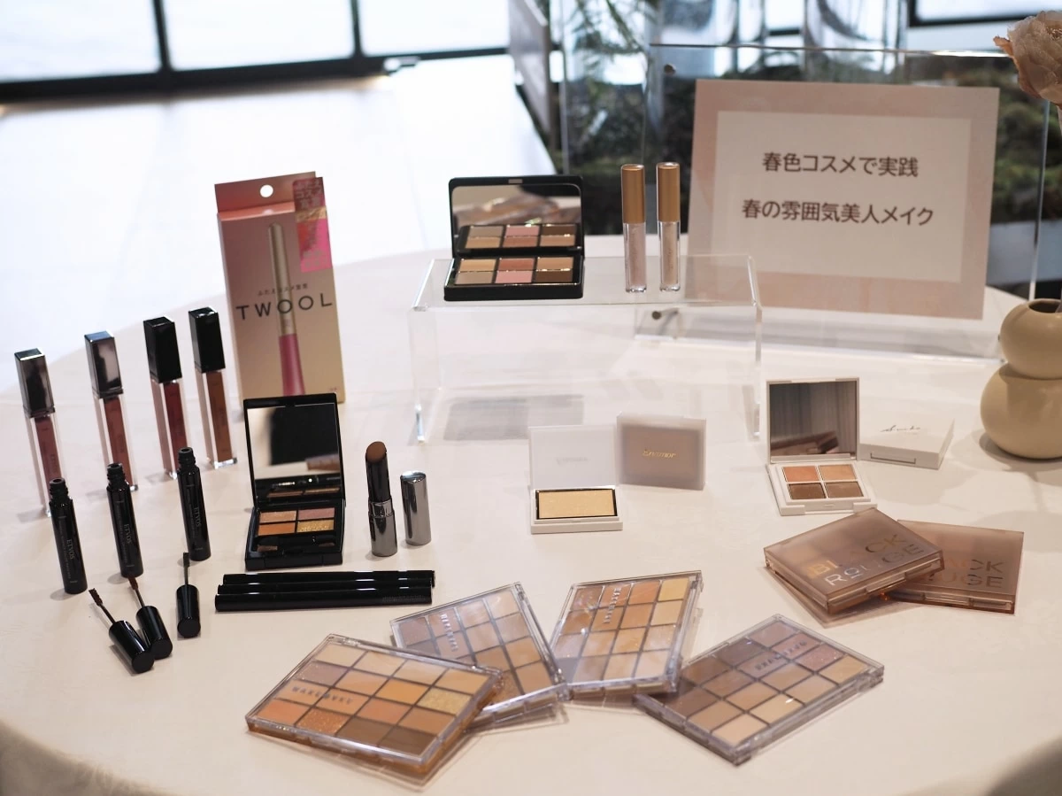 流行の予感！ 美容ライターが注目した「この春使いたい新作コスメ