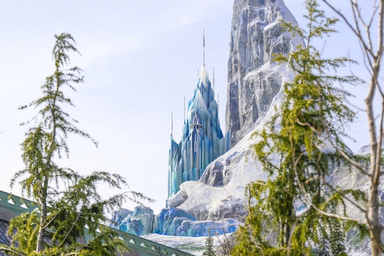 レア！ディズニー　アナと雪の女王　氷のお城と宮殿プレイセット❄︎ ディズニー アナと雪の女王 お城と氷の宮殿セット Disney Frozen
