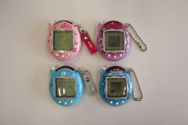 祝ケータイかいツー!たまごっち+　かえってきた!たまごっち+とあそぶほん 祝ケータイかいツー!たまごっち+ かえってきた!たまごっち+と