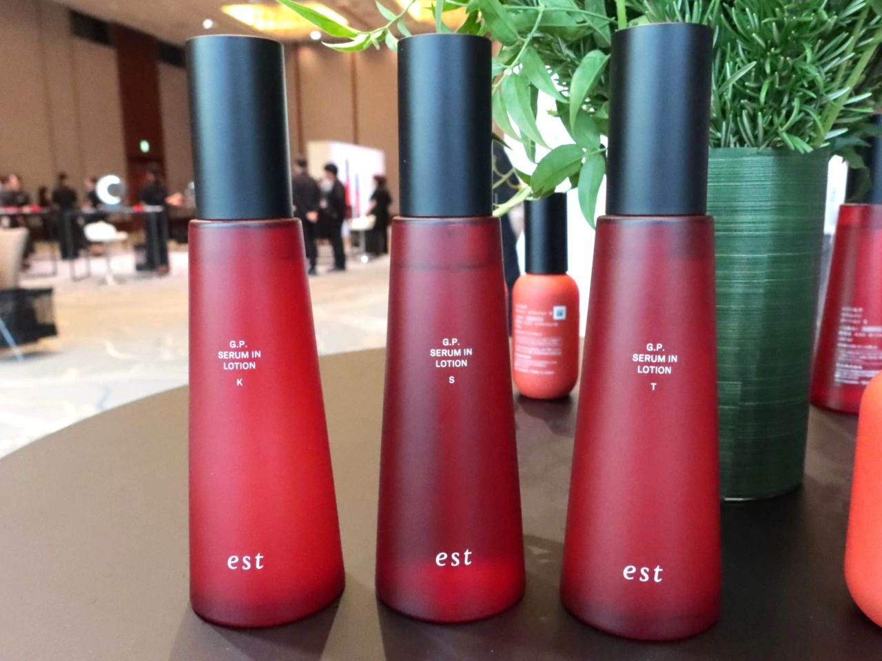 est G.P. SERUM IN セラムイン 化粧水Kと乳液M セット 2024秋、エスト