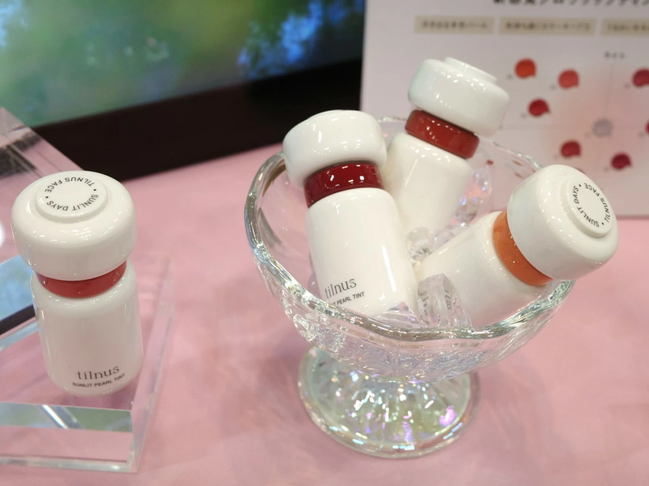 秋メイクのポイントは“うるツヤ感”。最新韓国コスメはロフトでゲット