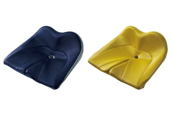 疲れにくい姿勢を保つ！ コジット「背骨 のびのび腰痛対策