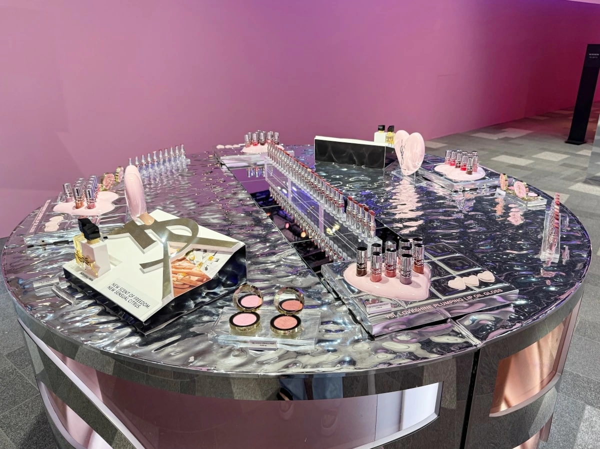YSL BEAUTYサンプルゲットのチャンスも！ 新作グロスプランパーの魅力