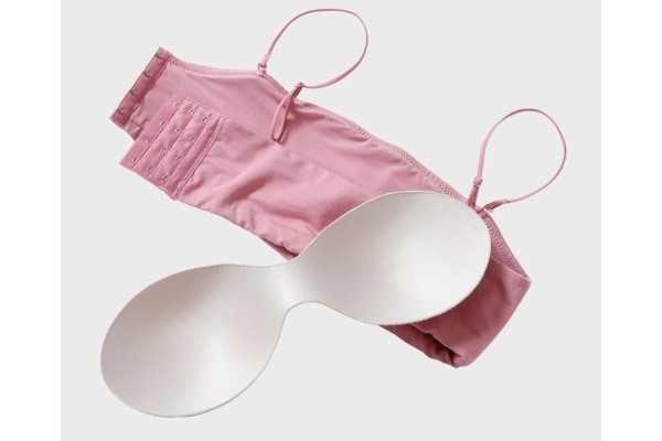 スタニングルアー×ワコール プレミアムの協業ライン「NUE」が誕生、2