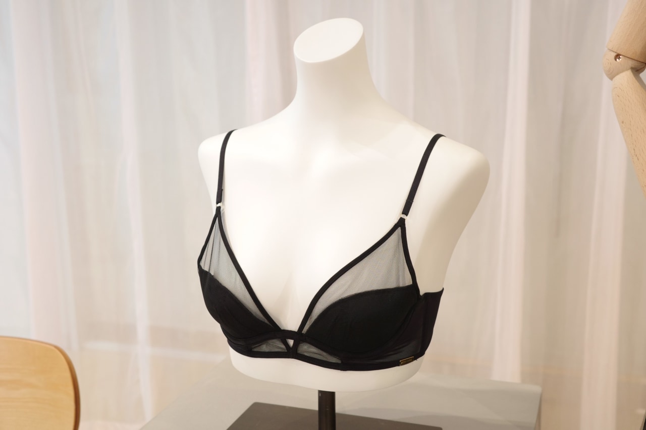 ワコール「Yue」がファッションブランド「FETICO」とコラボ。気品と強