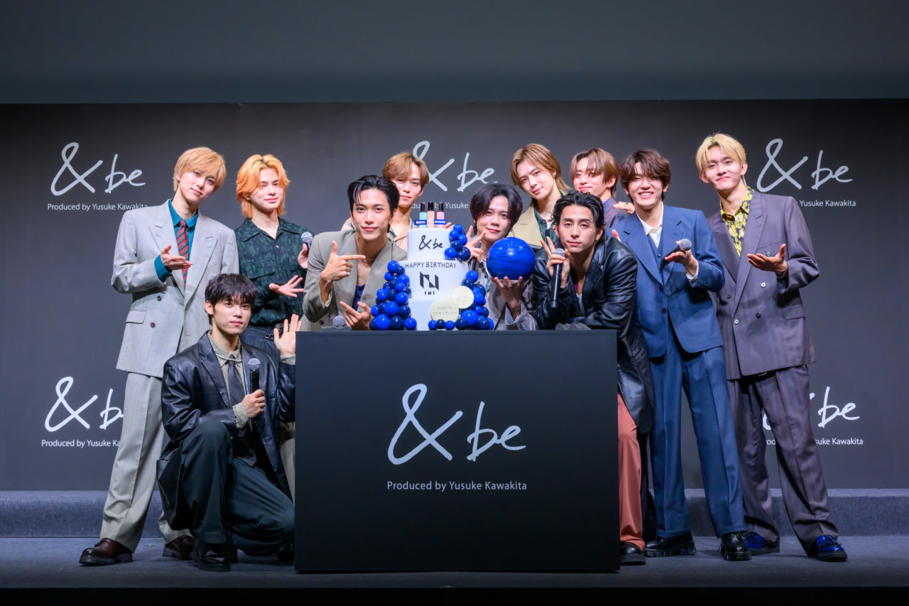 INIが&beメイクを紹介、リニューアル発表