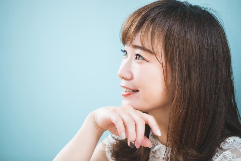 他者との比較より“代理経験”を活用する