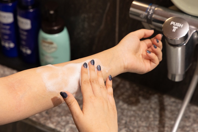 乾燥シーズンでも“むぎゅもち肌”になれる!?　人気銭湯で体験できる「ケアセラ湯」に潜入！