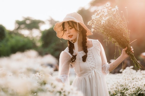 裕福な家庭で育った人　特徴