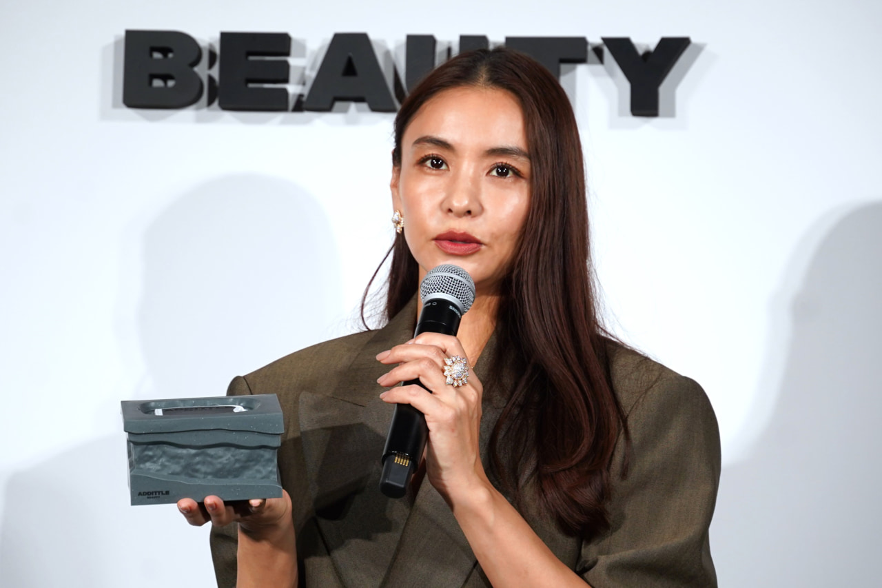 タキマキ”滝沢眞規子プロデュース「ADDITTLE BEAUTY」デビュー