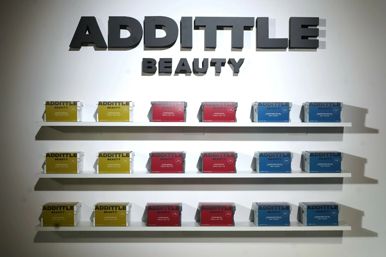 タキマキ”滝沢眞規子プロデュース「ADDITTLE BEAUTY」デビュー