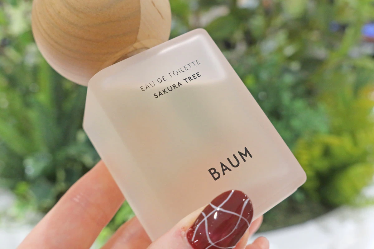 さくらの蕾が花ひらく瞬間をフレグランスに。BAUMの「サクラツリー」が