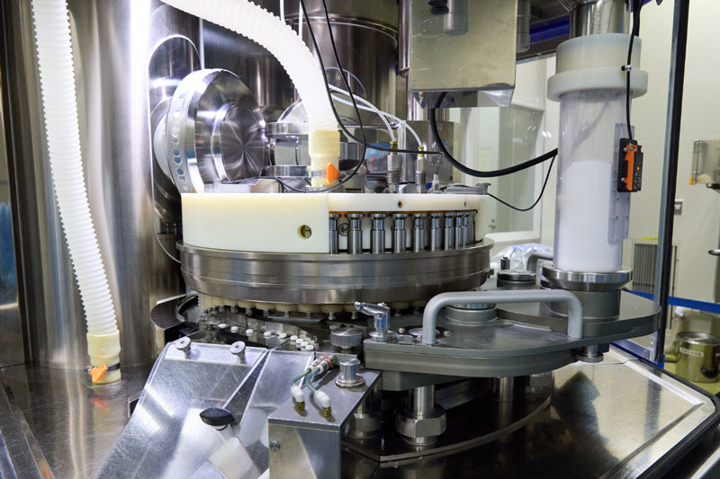 解熱鎮痛薬EVE（イブ）シリーズの“信頼のひみつ”とは？　工場の裏側に潜入してきました