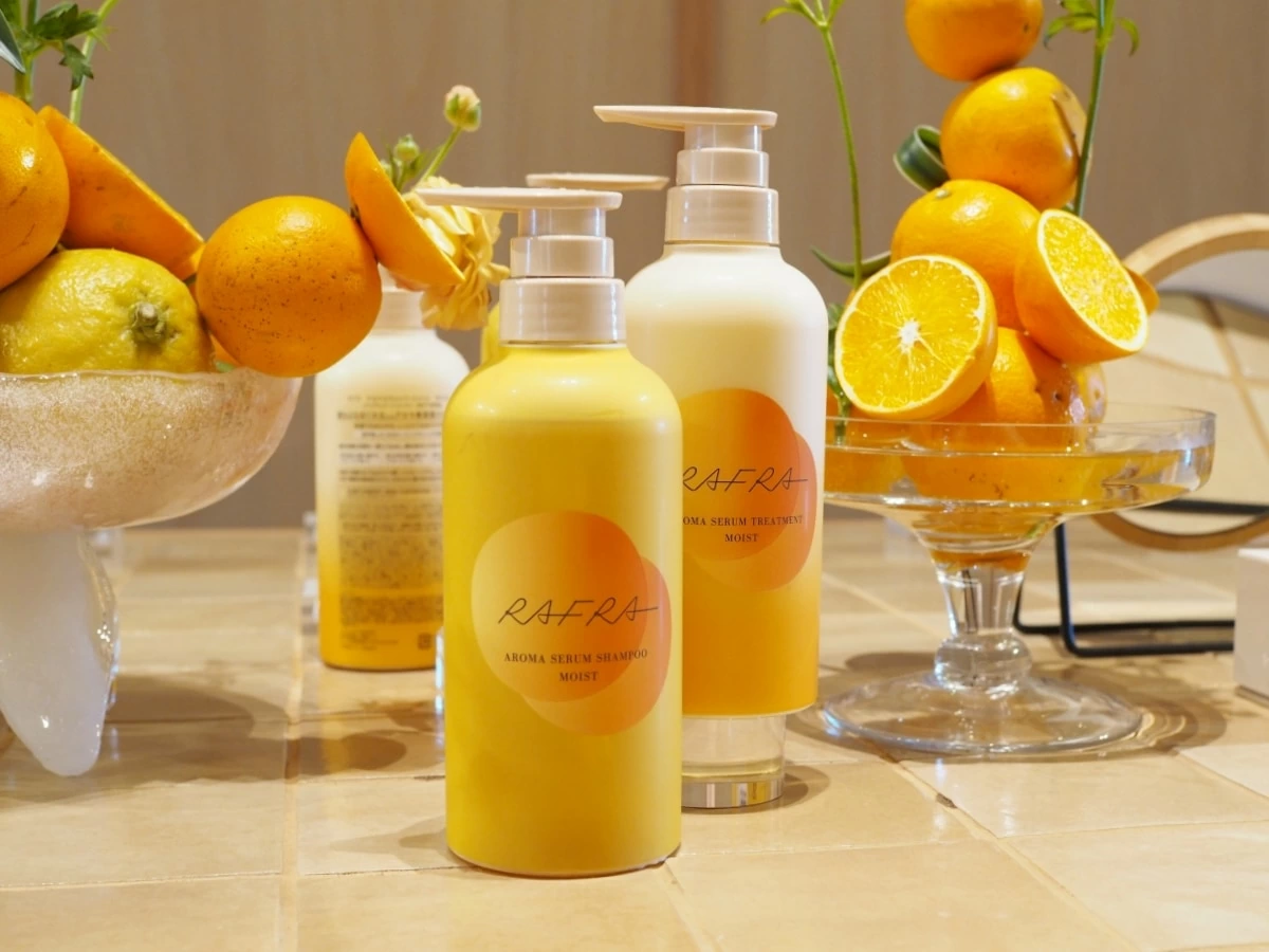 RAFRAから新ヘアケアシリーズが誕生。リラックス感のある香りでつるん