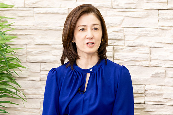 更年期を明るく、自分らしく。専門家と語る“今知りたい対策”