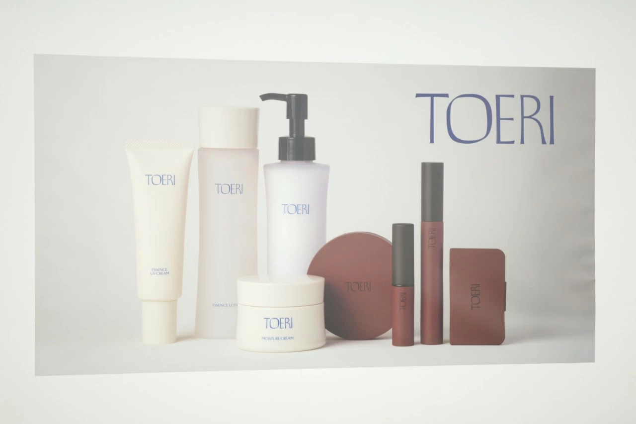 朝晩2ステップのケアでいい。大人の肌に寄り添う「TOERI」から化粧水